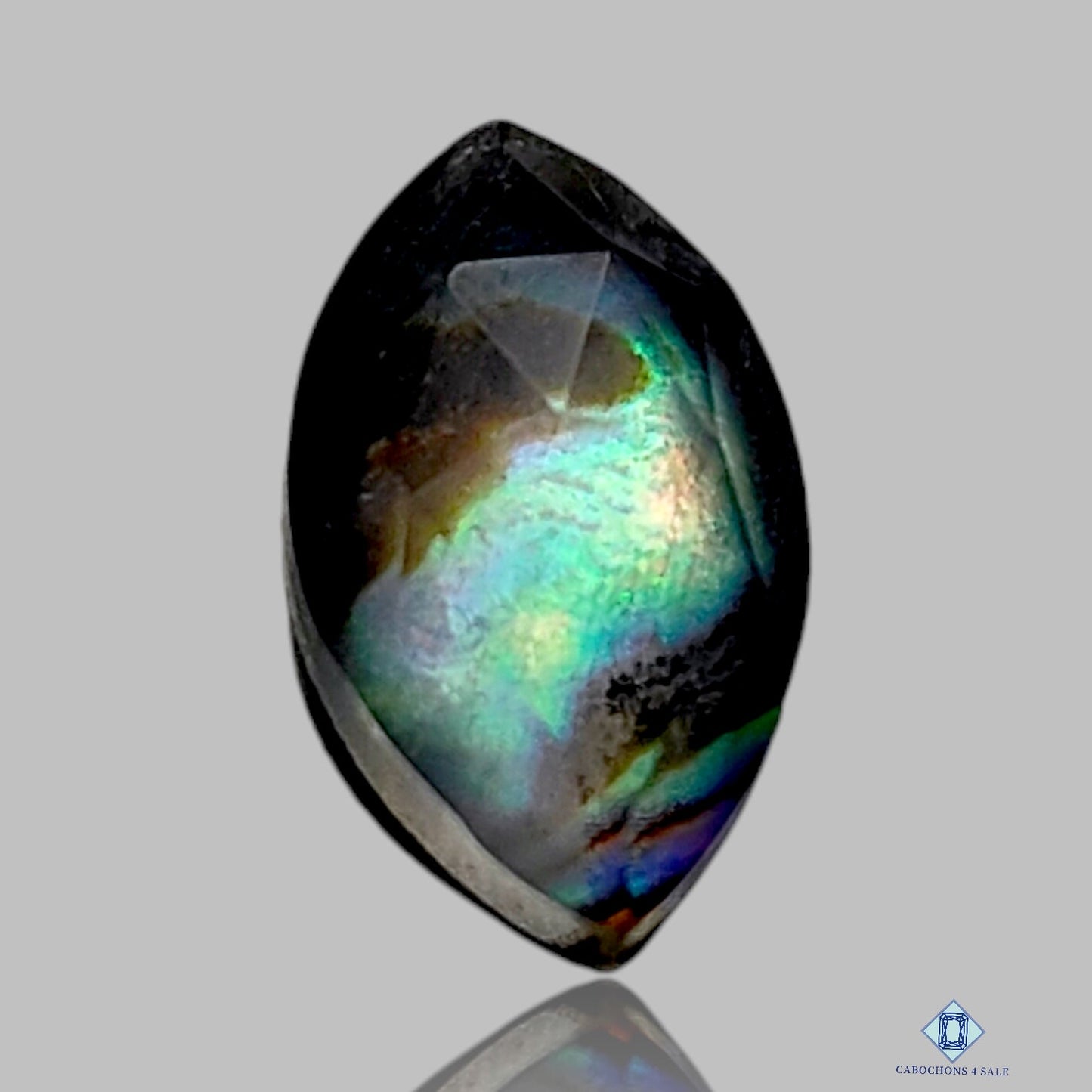 Doblete de concha de abulón + cuarzo cristal Dobletes marquesa