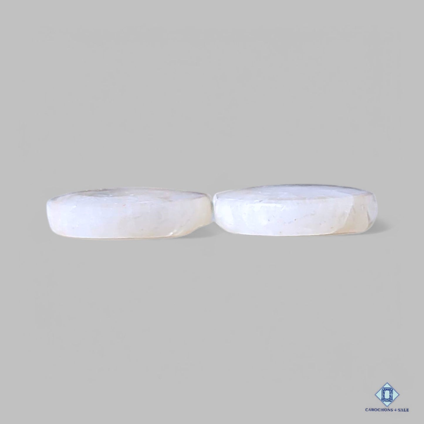 Pares de piedras preciosas ovaladas de piedra lunar africana natural de 27 x 13 x 4 mm de Madagascar disponibles para la venta