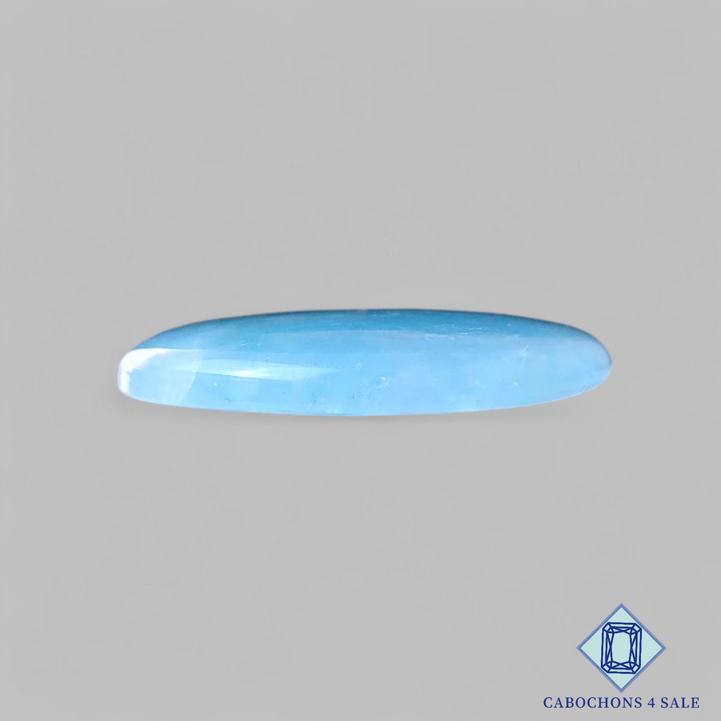 Natural Aquamarine Gemstone Round Cabochons 30*5mm from Brazil available for sale