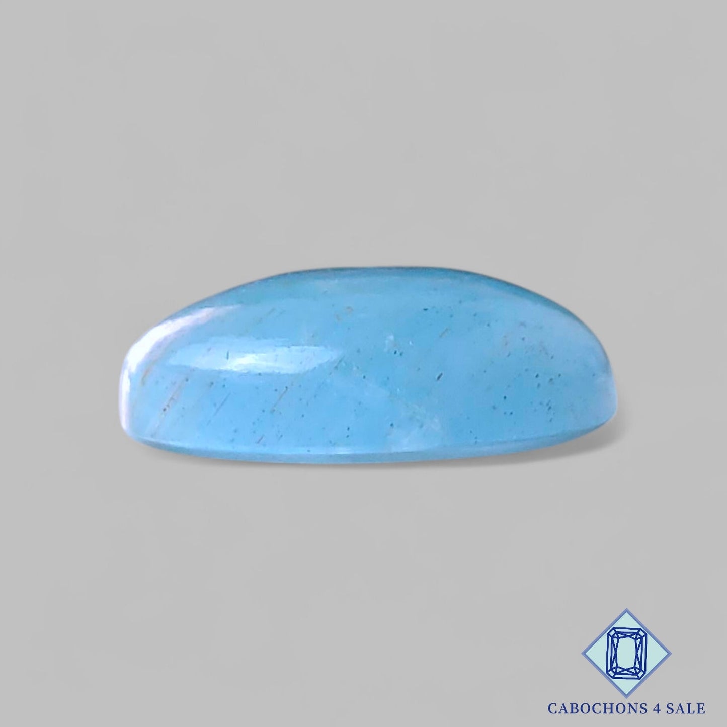 Cabujones ovalados de aguamarina natural de 23 x 18 x 7 mm, de Brasil, disponibles para la venta.