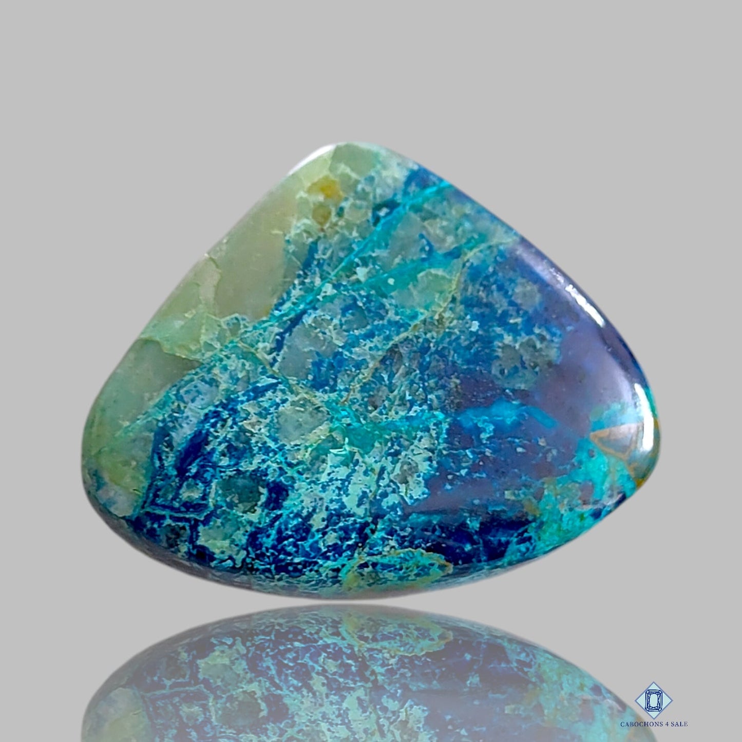 Cabujones de azurita shattuckita en forma de pera