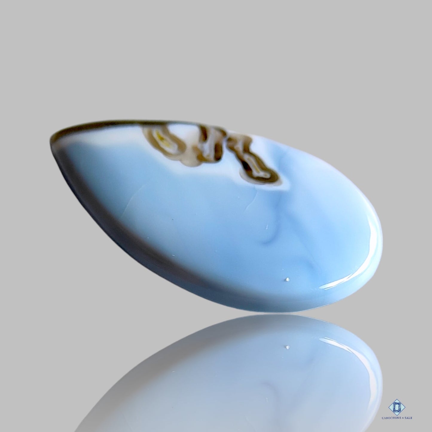 Cabujones de pera de ópalo azul