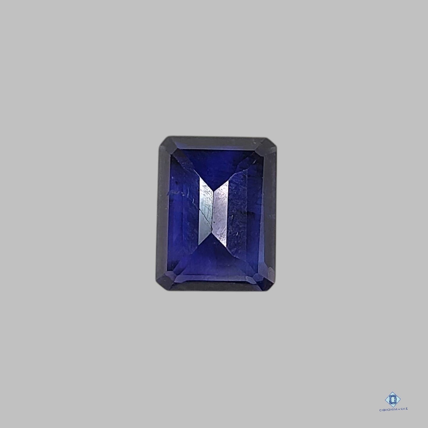 Rectángulo de iolita todos los cortes