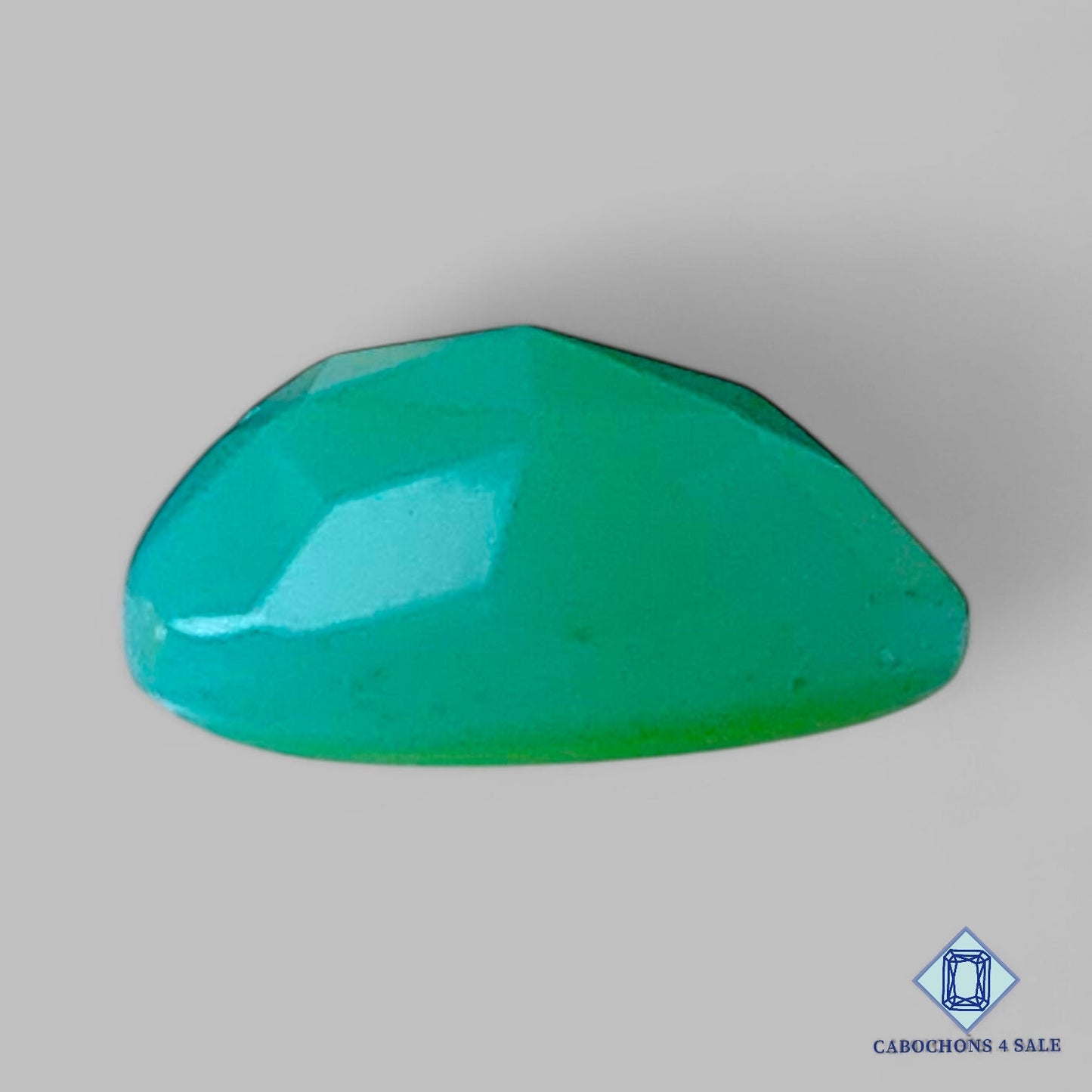 Natural Green Chalcedony Gemstone Heart Carvings 13*13*6mm from Turkey available for sale