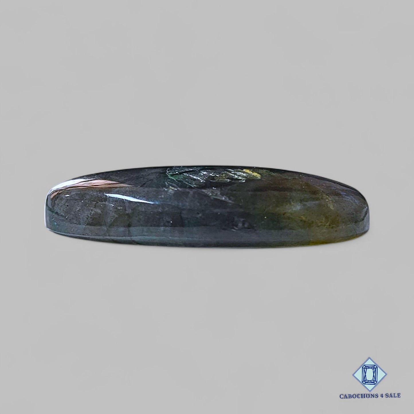 Cabujones ovalados de labradorita azul natural de 36 x 21 x 7 mm de Madagascar, disponibles para la venta.