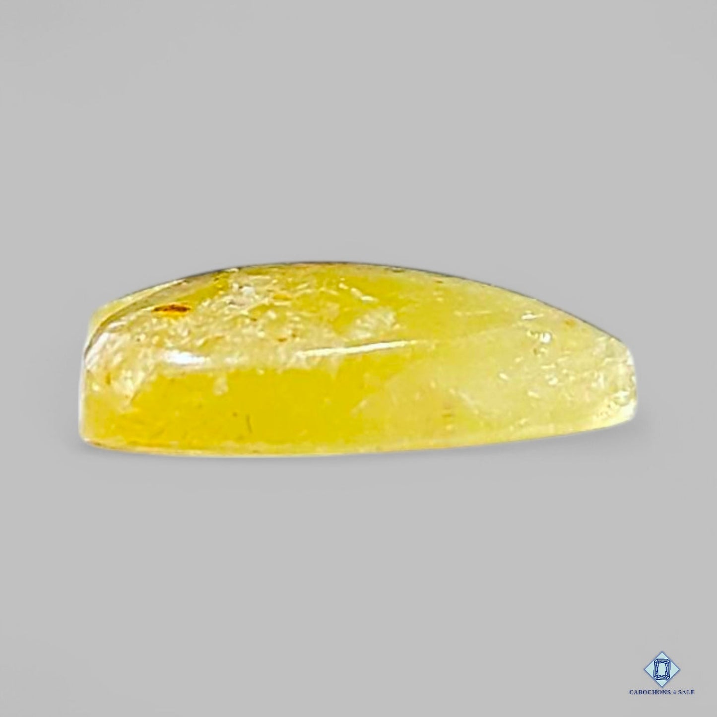 Tallas de corazón de cuarzo limón