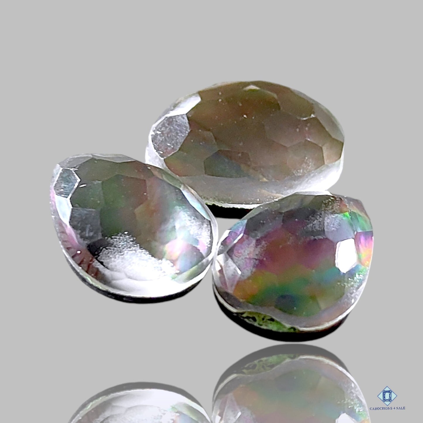 Lotes mixtos de dobletes de cuarzo cristal y MOP