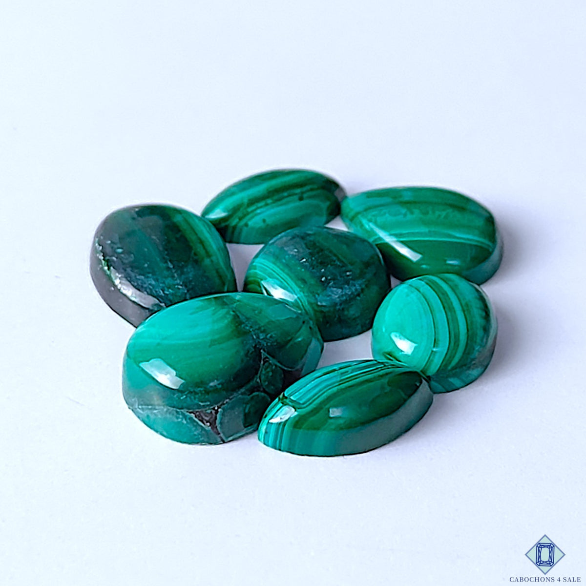 0-Malachite-C4sw23126-3-Mix_Shape-Green-mm-Cabochons-Opaque-0