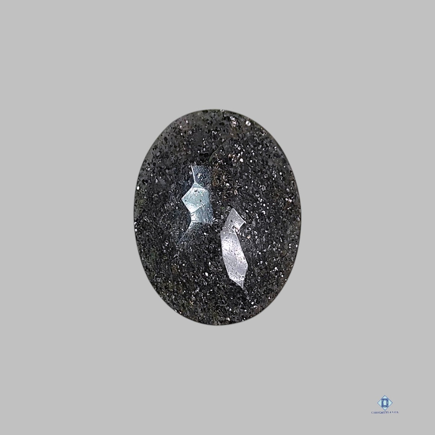 Midnight Quartz Oval All Cuts