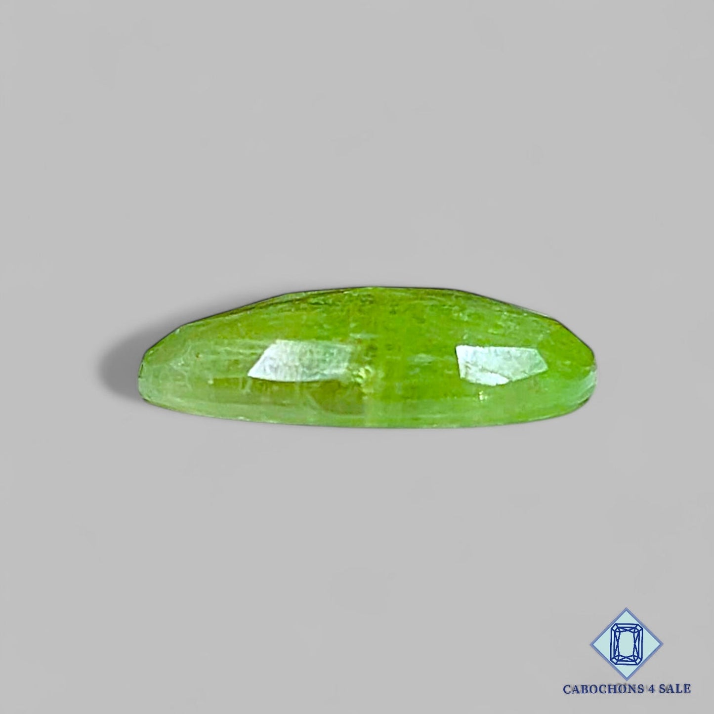 Natural Mint Kyanite Gemstone Oval Rose Cut 15*10*4mm from Brazil available for sale