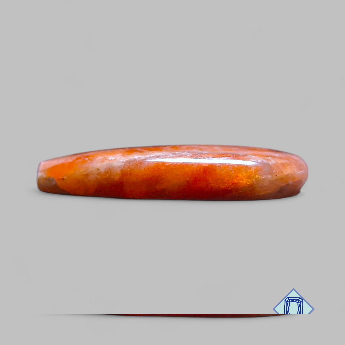 Cabujones de pera de piedra solar Purple Haze