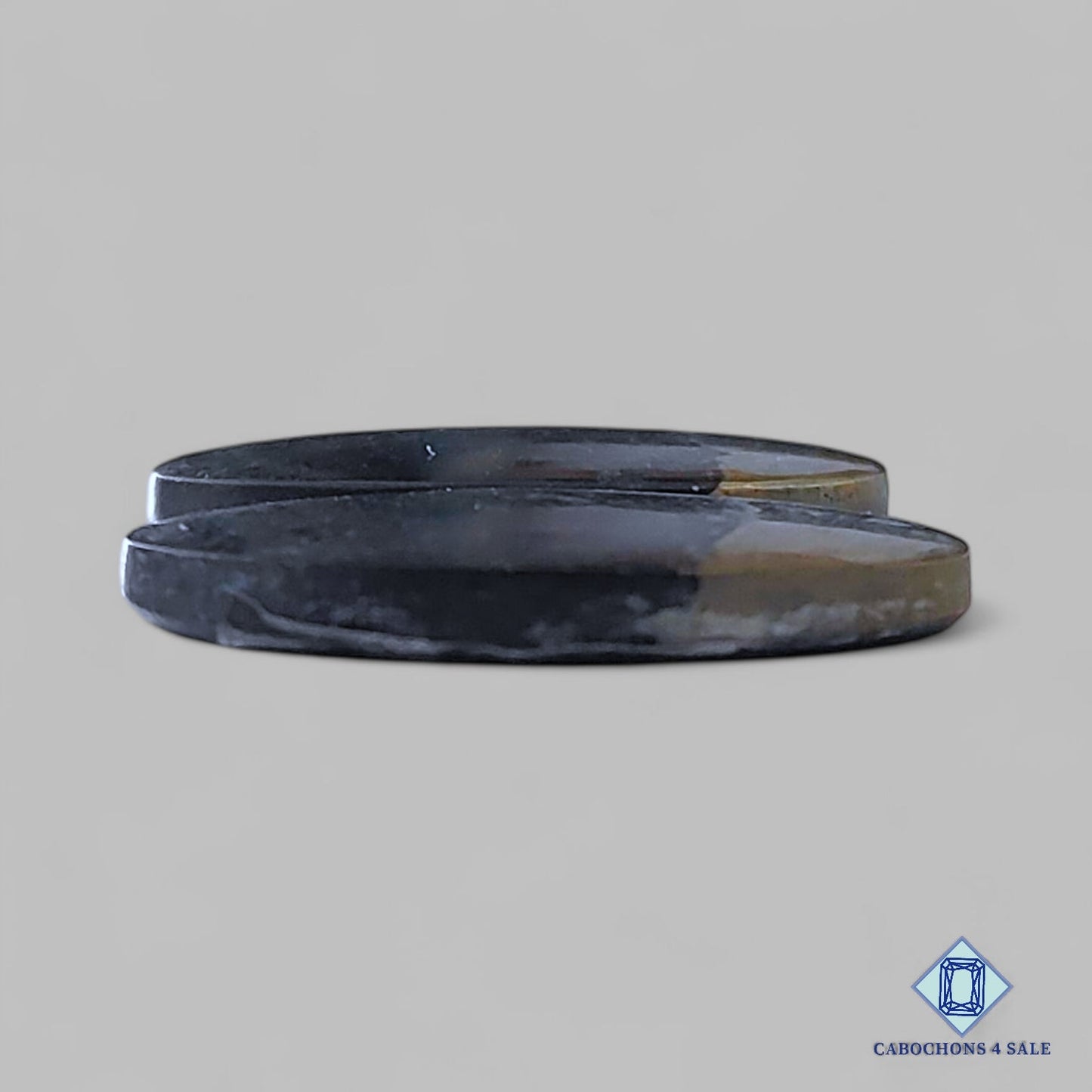 Pares de piedras preciosas ovaladas de pirita natural de 24 x 15 x 3 mm procedentes de Perú, disponibles para la venta.