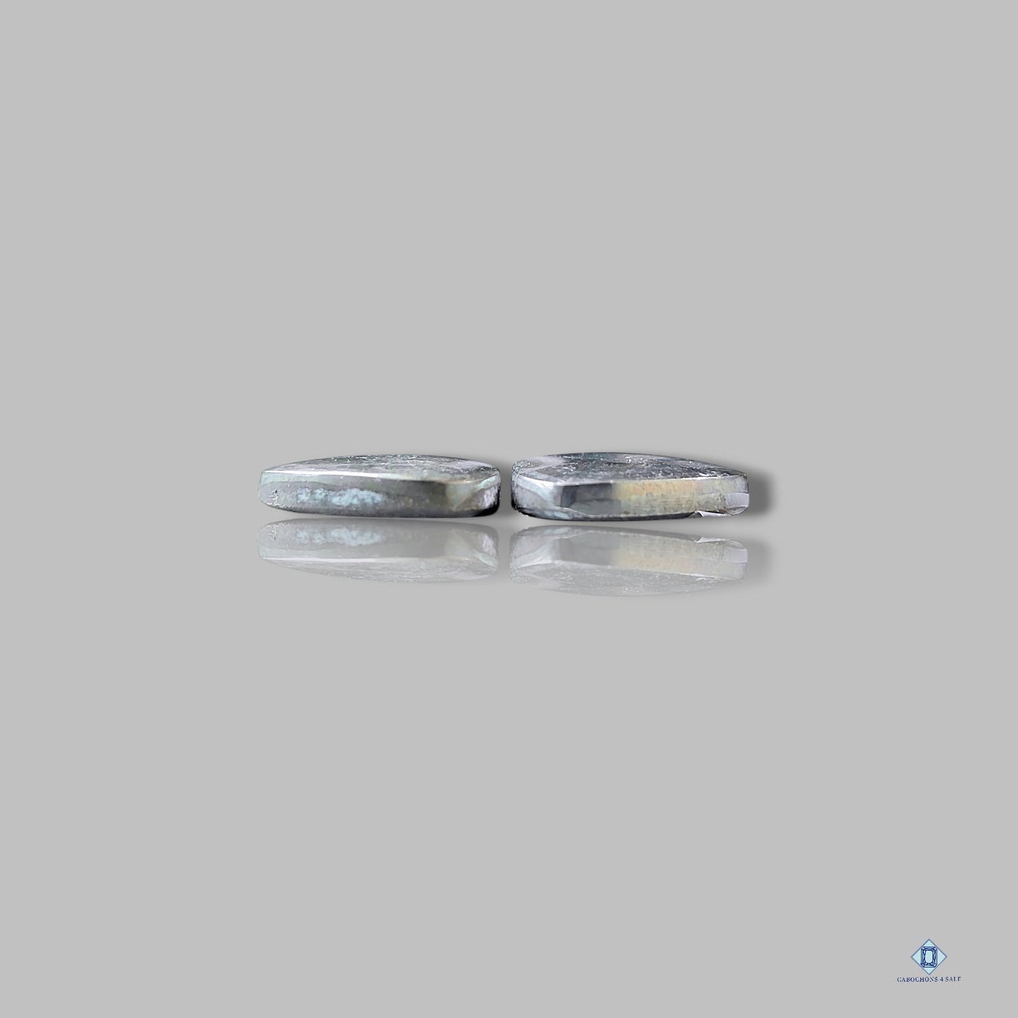 Pares de peras de pirita