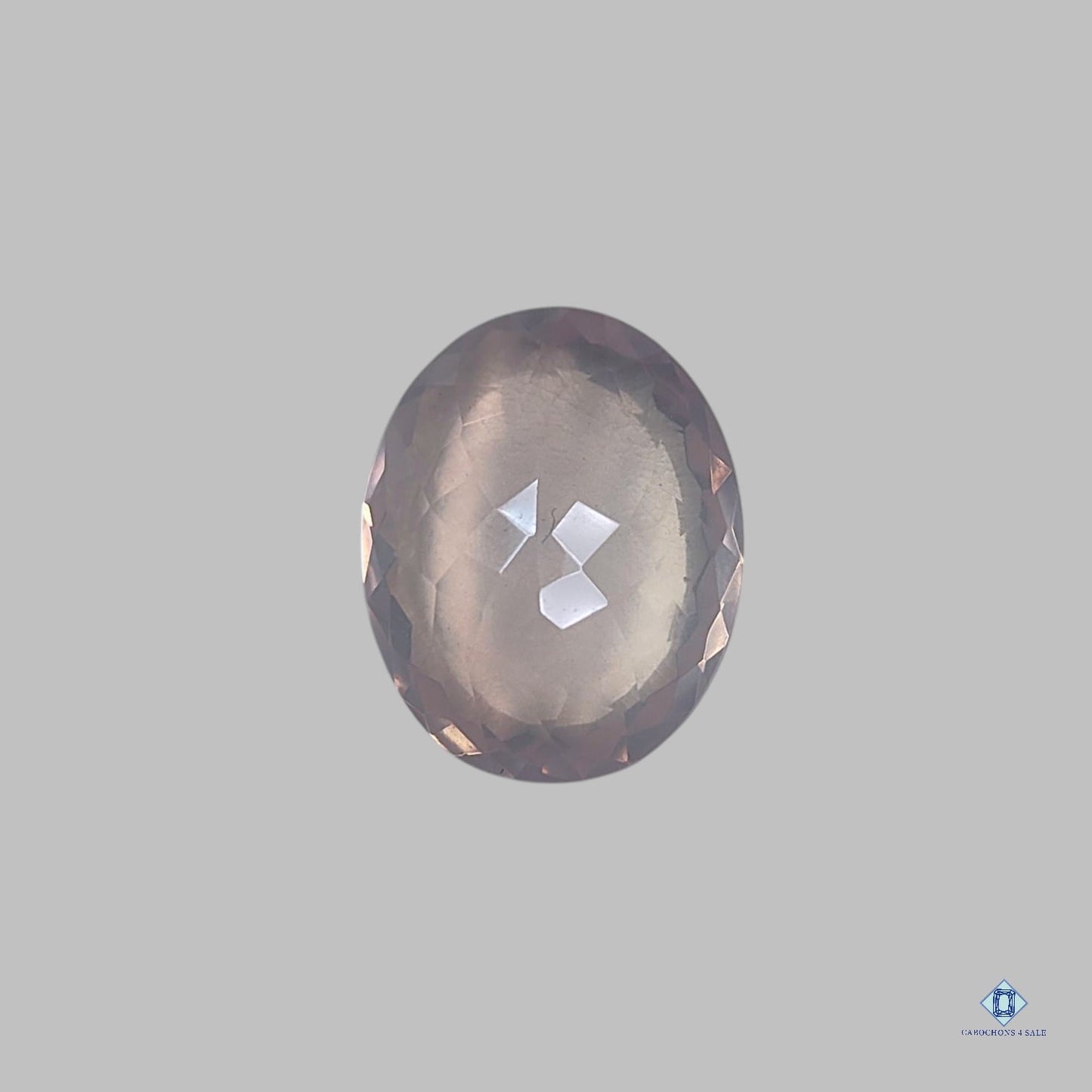 Cuarzo rosa ovalado en todos los cortes