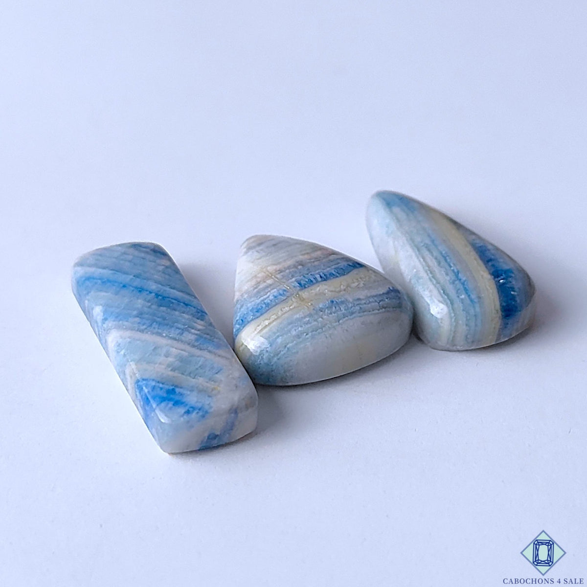 0-Scheelite-C4sw23112-3-Mix_Shape-Blue-mm-Lots-Opaque-0