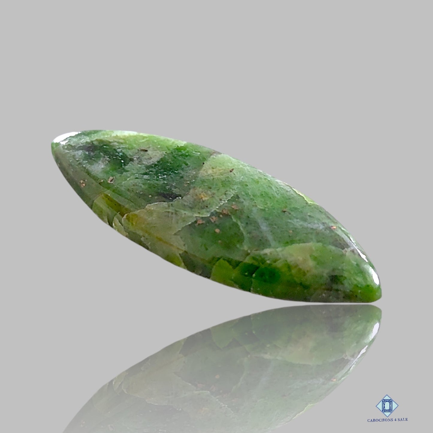 Cabujones de marquesa serpentina