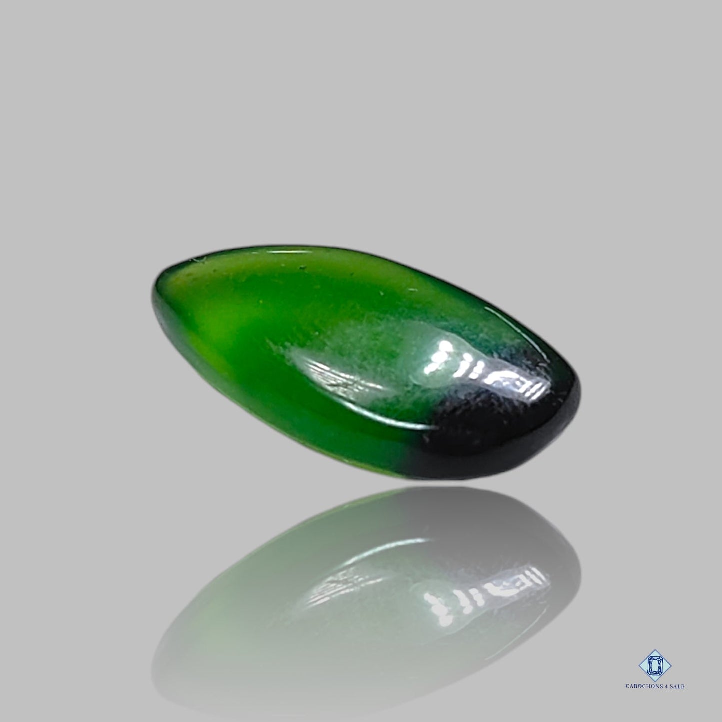 Cabujones de fantasía serpentinos