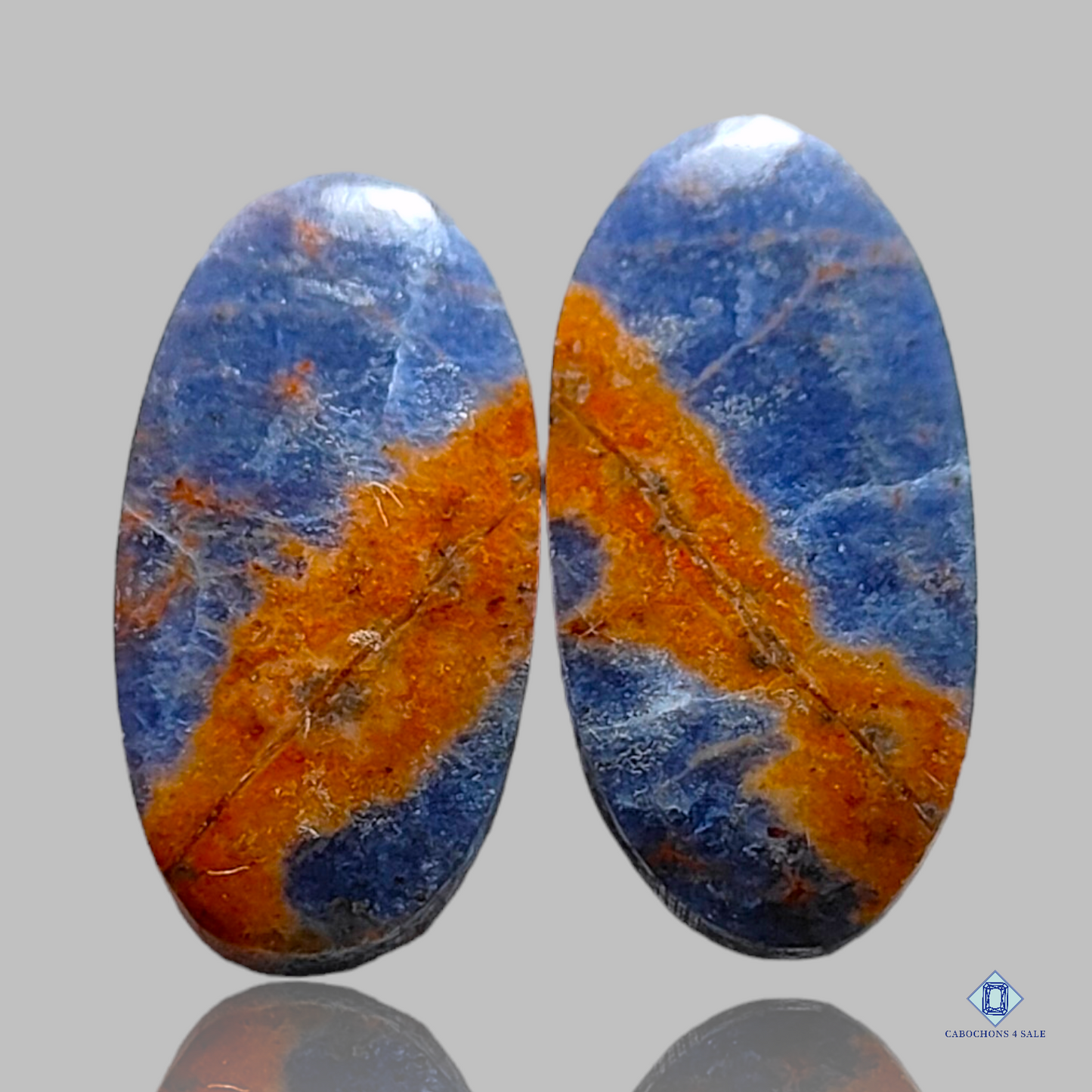 Cabujones ovalados de sodalita