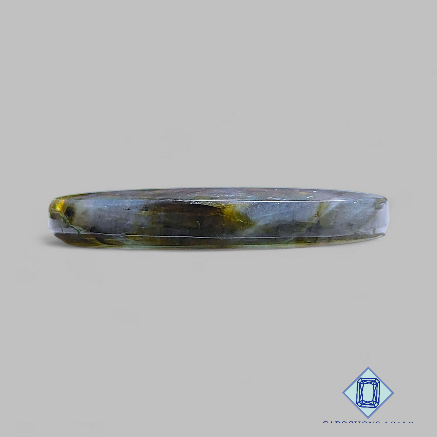 Cabujones ovalados de espectrolita