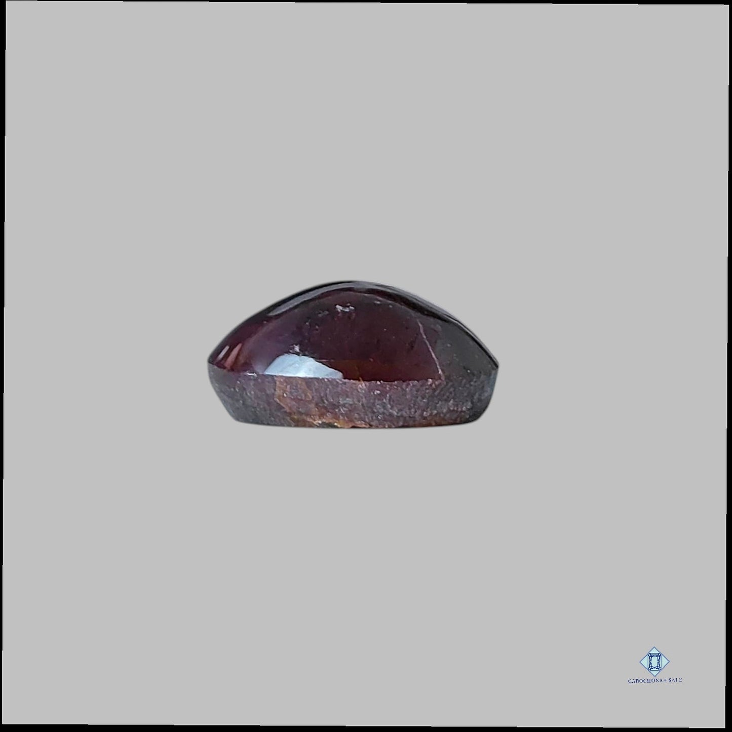 Star Garnet Round Cabochon