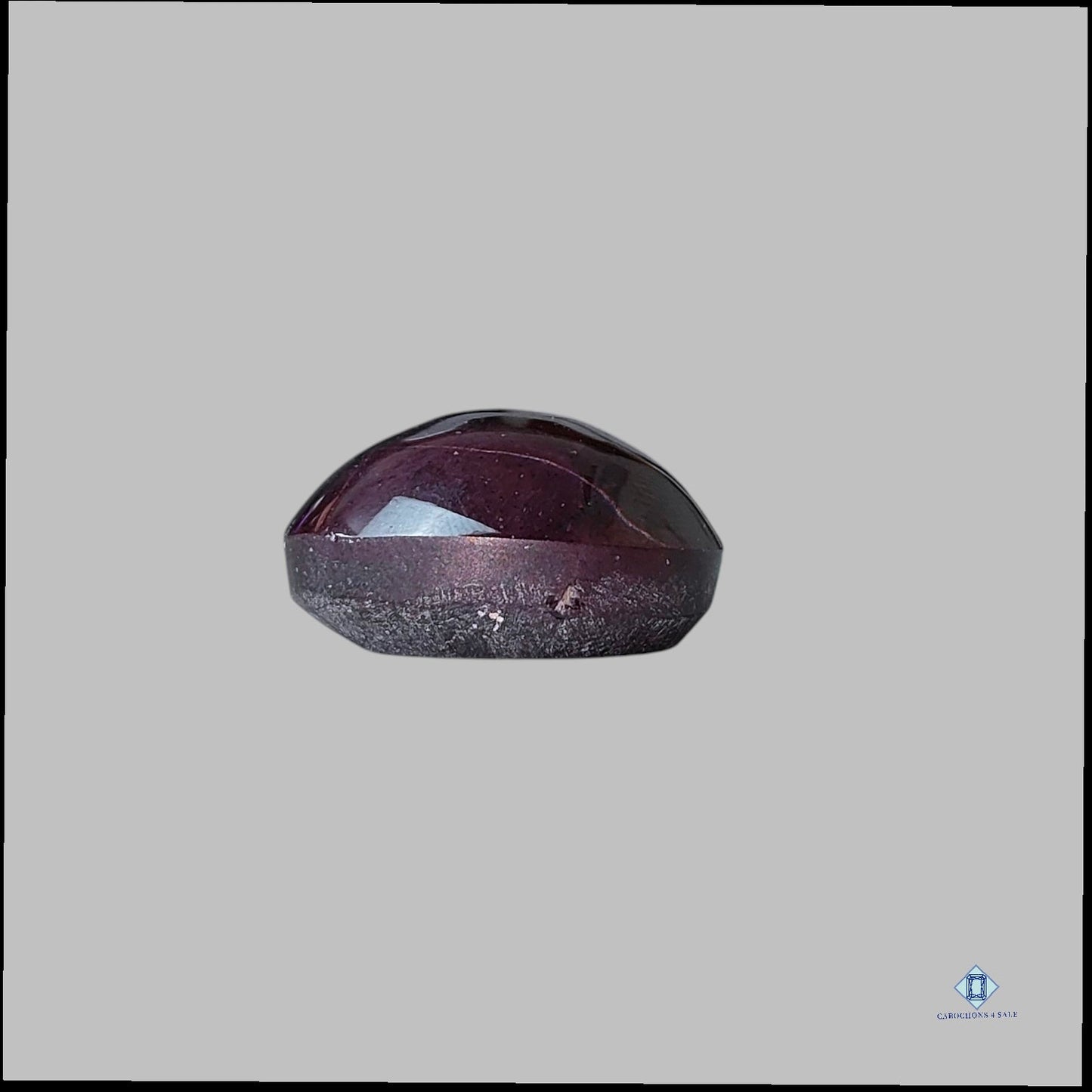 Star Garnet Oval Cabochon