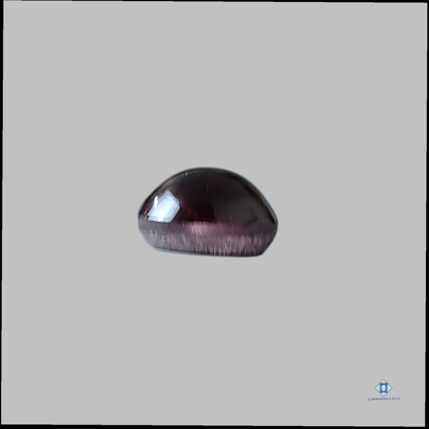 Star Garnet Round Cabochon