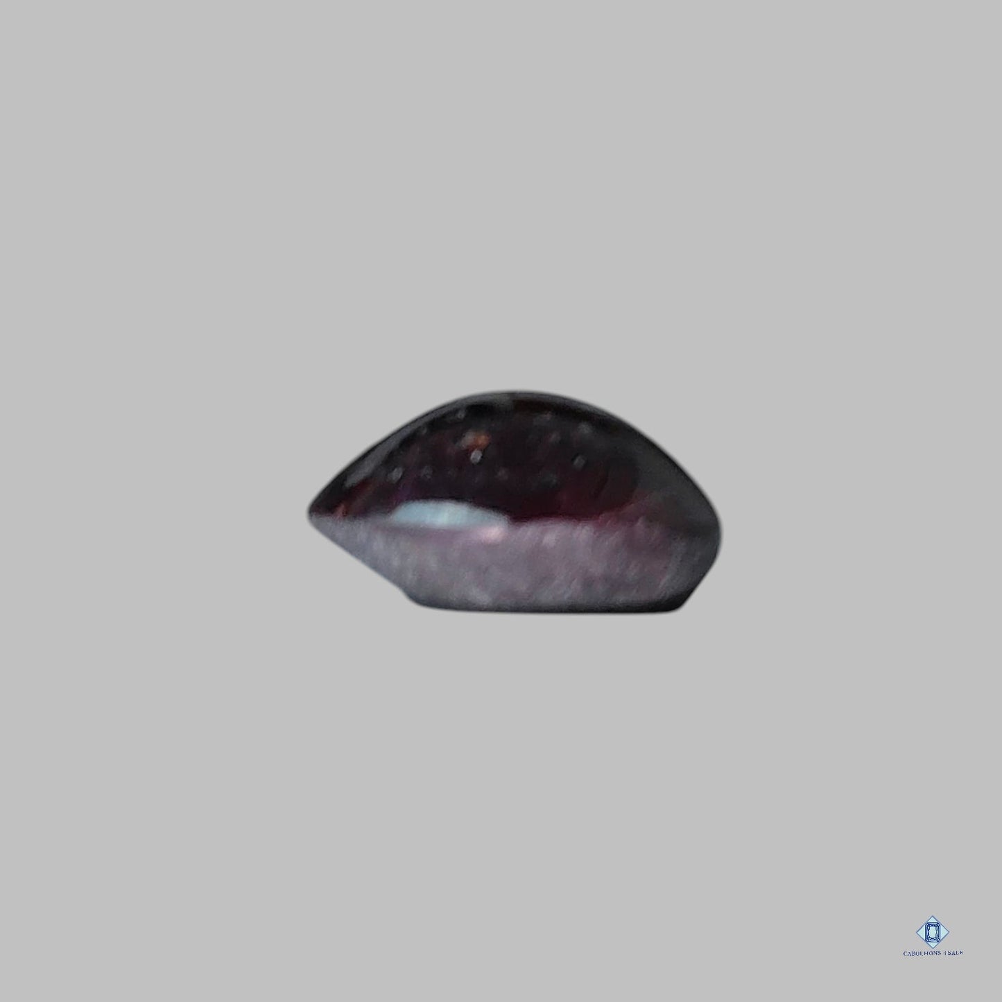 Star Garnet Round Cabochon
