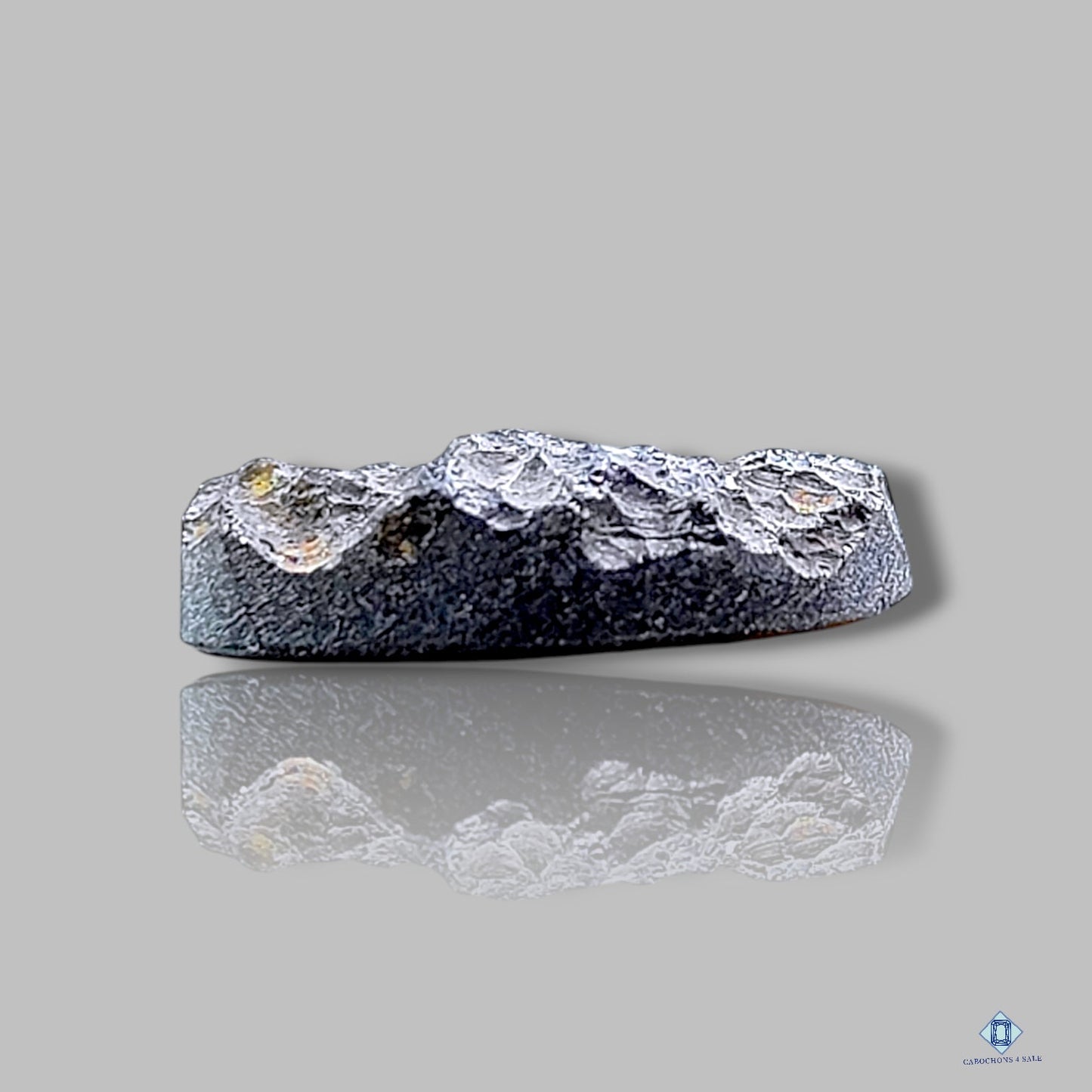 Meteorito tectita druzy ovalado
