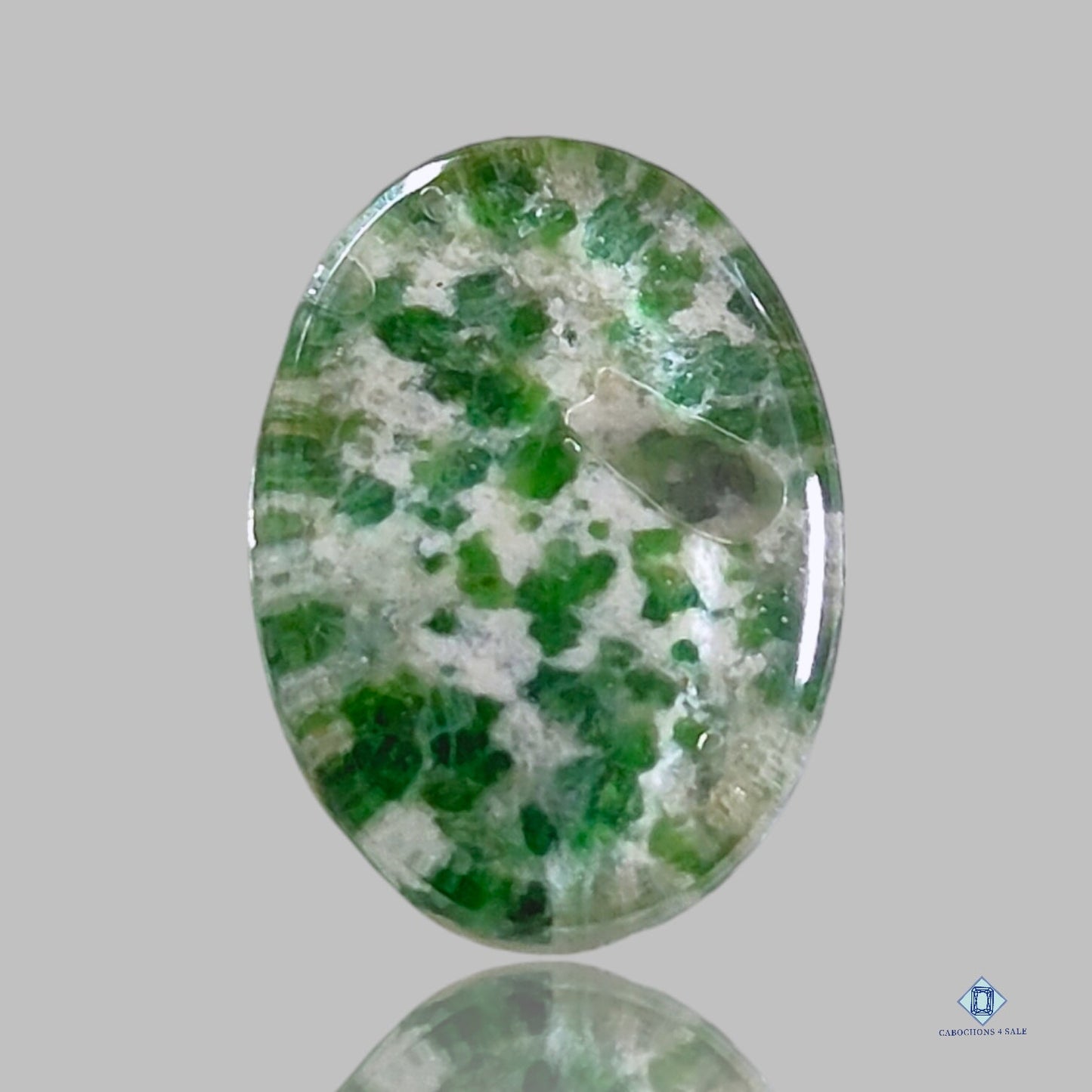 Green dot + Crystal Quartz doublets Oval Doublets