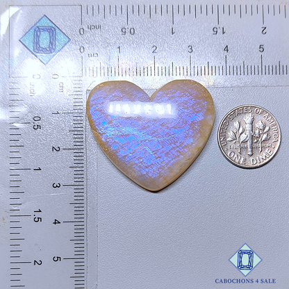 Tallas de corazón de piedra lunar africana (30 x 35 x 6 mm)
