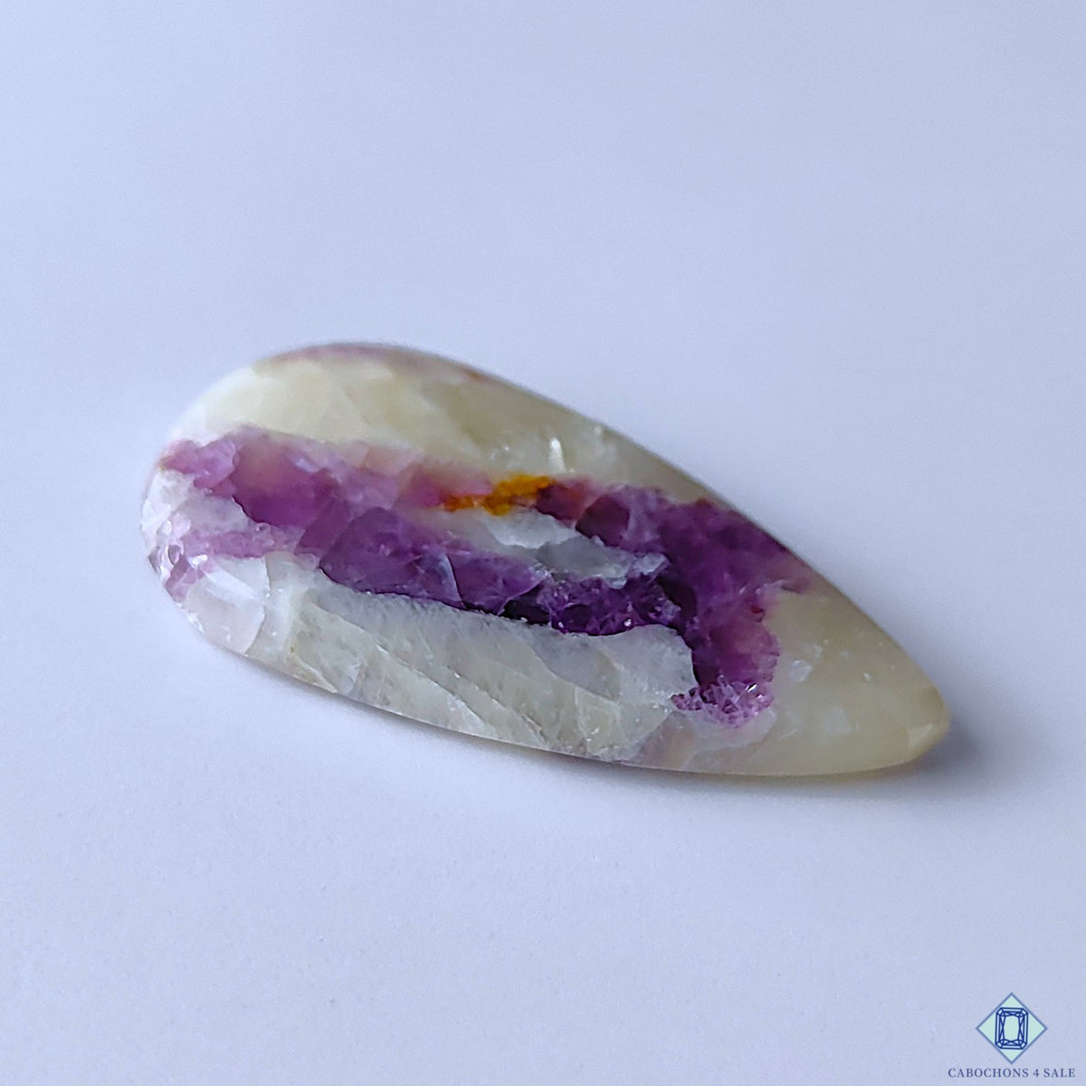0-Amethyst_With_Quartz-C4sw22946-3-Pear-Purple-mm-Cabochons-Opaque-0