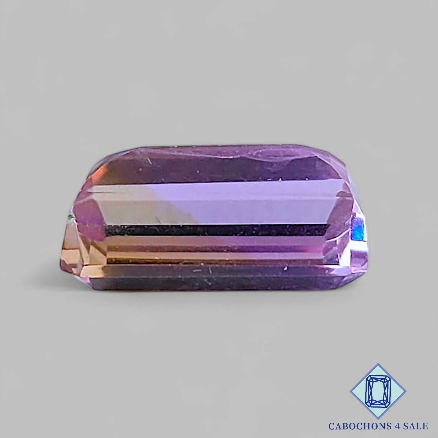 Piedra preciosa de ametrino natural de corte facetado elegante de 15 x 9 x 6 mm de Bolivia disponible para la venta