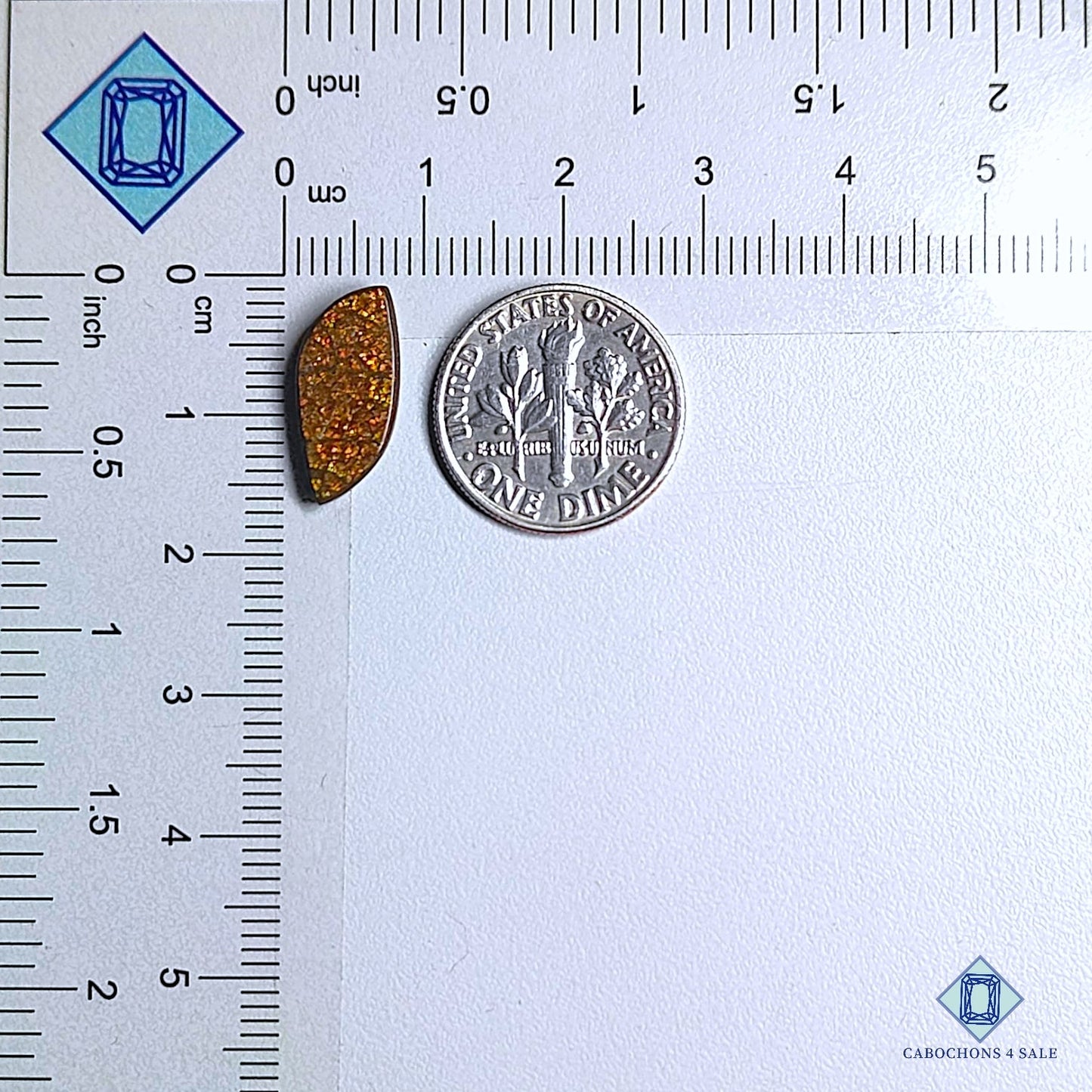 Cabujones de piedra preciosa de ammolita natural de 16 x 7 x 3 mm, disponibles para la venta en Canadá.