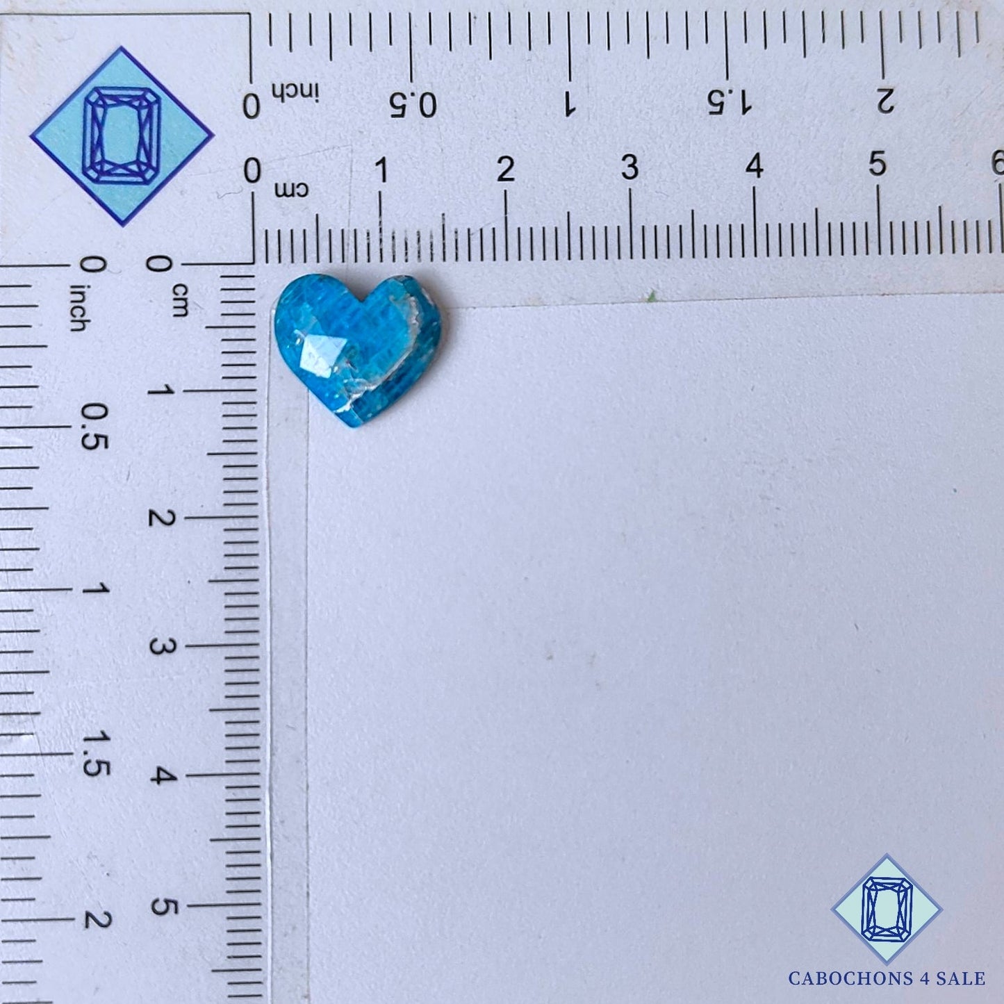Dobletes de piedras preciosas de apatita + cuarzo rutilo en forma de corazón de 12 x 13 x 3 mm disponibles para la venta