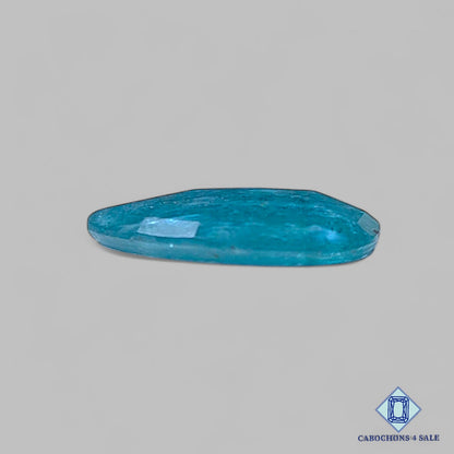 Piedra preciosa de cianita aqua natural de corte rosa pera de 19 x 12 x 3 mm, procedente de Brasil, disponible para la venta.