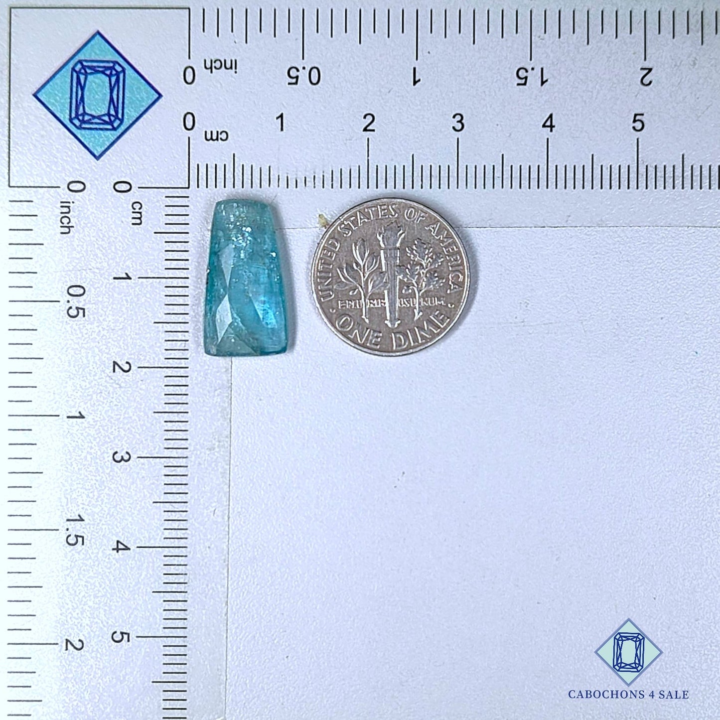 Piedra preciosa de cianita aqua natural de corte rosa elegante de 17 x 9 x 4 mm procedente de Brasil, disponible para la venta.