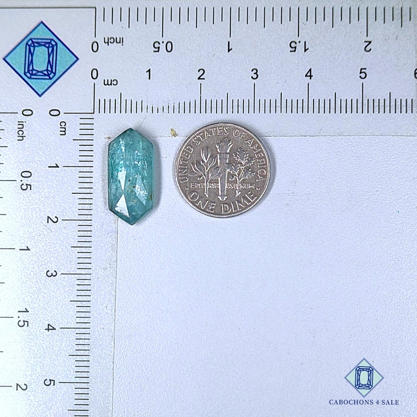 Piedra preciosa de cianita aqua natural de corte rosa elegante de 18 x 9 x 4 mm procedente de Brasil, disponible para la venta.