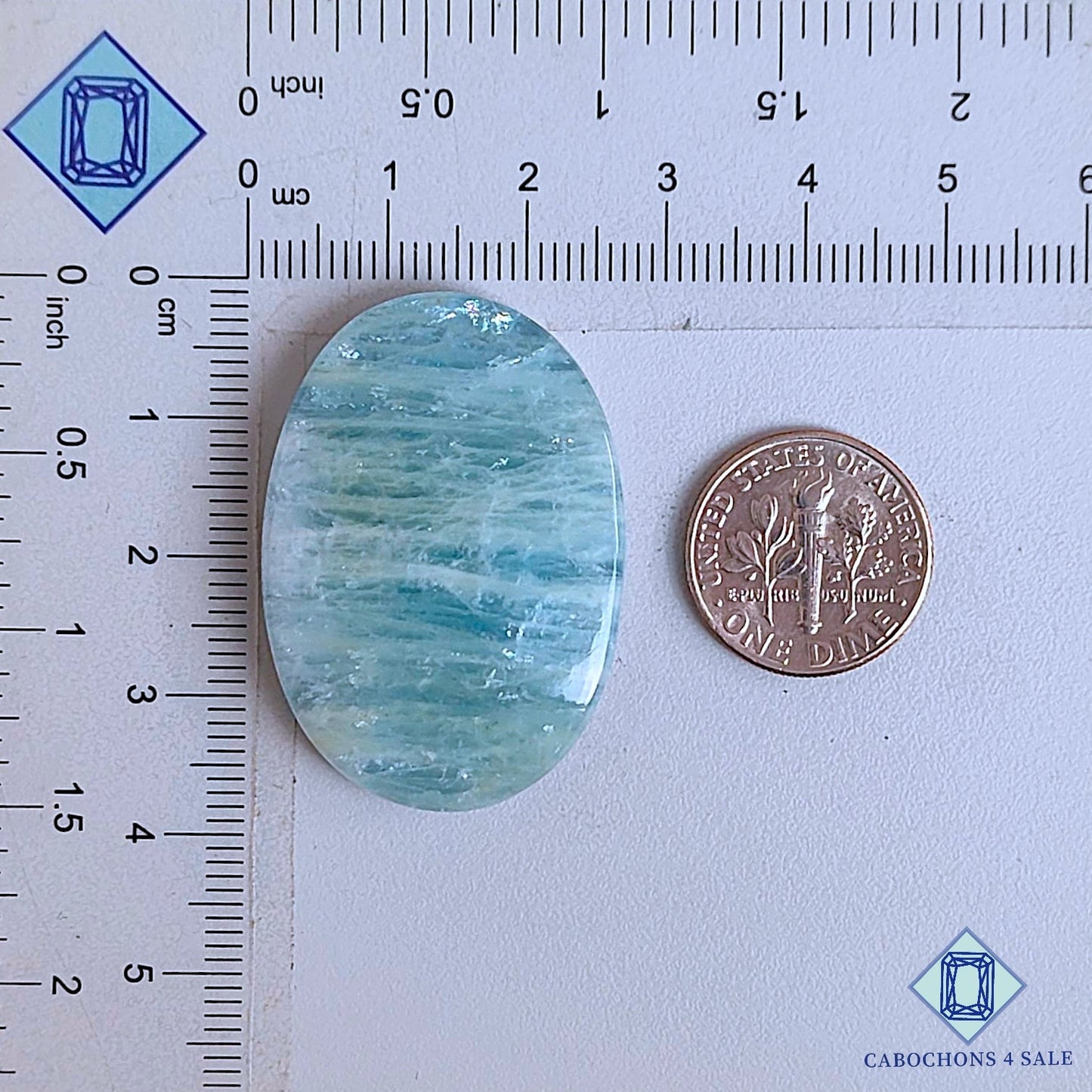 Cabujones ovalados de aguamarina natural de 37 x 25 x 5 mm, de Brasil, disponibles para la venta.