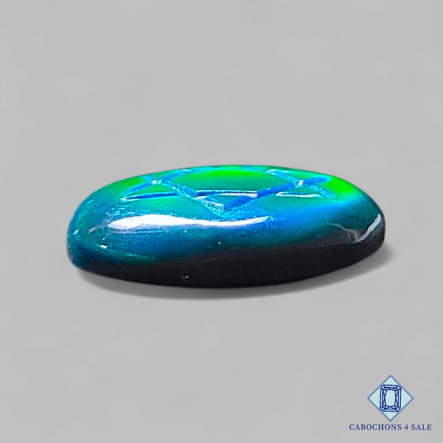 Tallas redondas de ópalo Aurora natural de 15 x 3 mm, procedentes de Australia, disponibles para la venta.