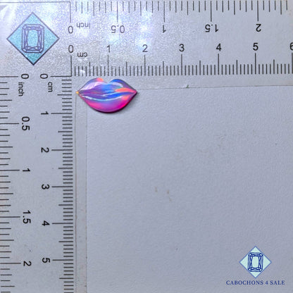 Piedra preciosa de ópalo Aurora natural tallada a mano de 16 x 9 x 2 mm, procedente de Australia, disponible para la venta.