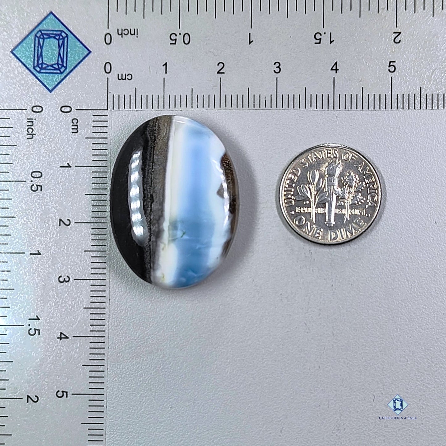 Cabujones ovalados de ópalo azul bicolor