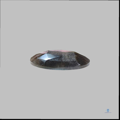 Piedra solar negra ovalada en todos los cortes