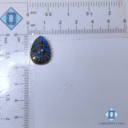 Labradorita azul natural tallada en forma de pera de 18 x 12 x 5 mm de Madagascar, disponible para la venta.