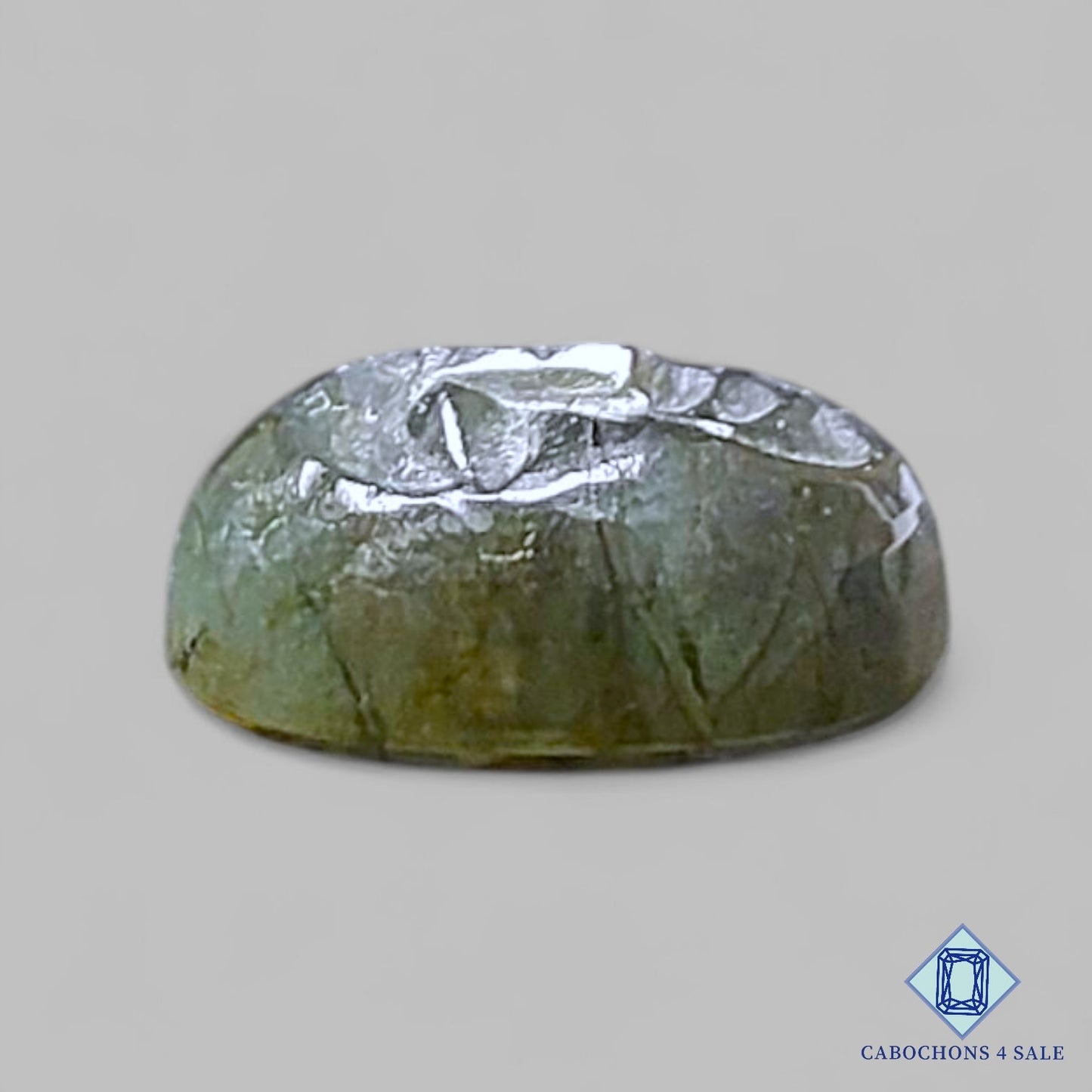 Labradorita azul natural tallada en forma de piedra redonda de 12 x 5 mm de Madagascar, disponible para la venta.