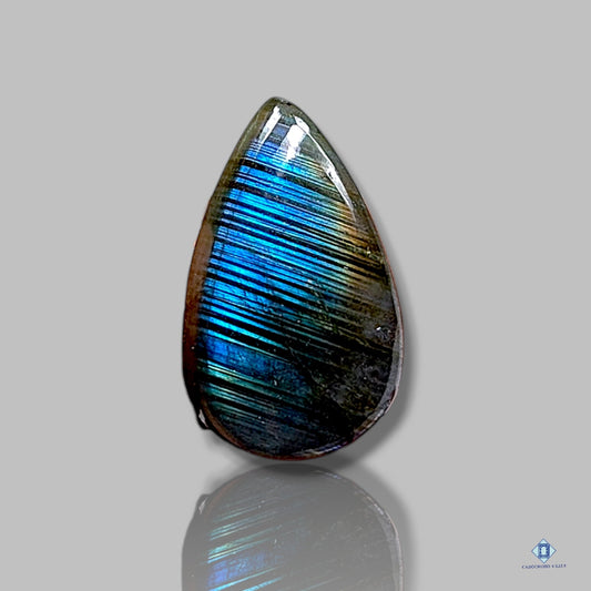 Blue Labradorite Line Pattern