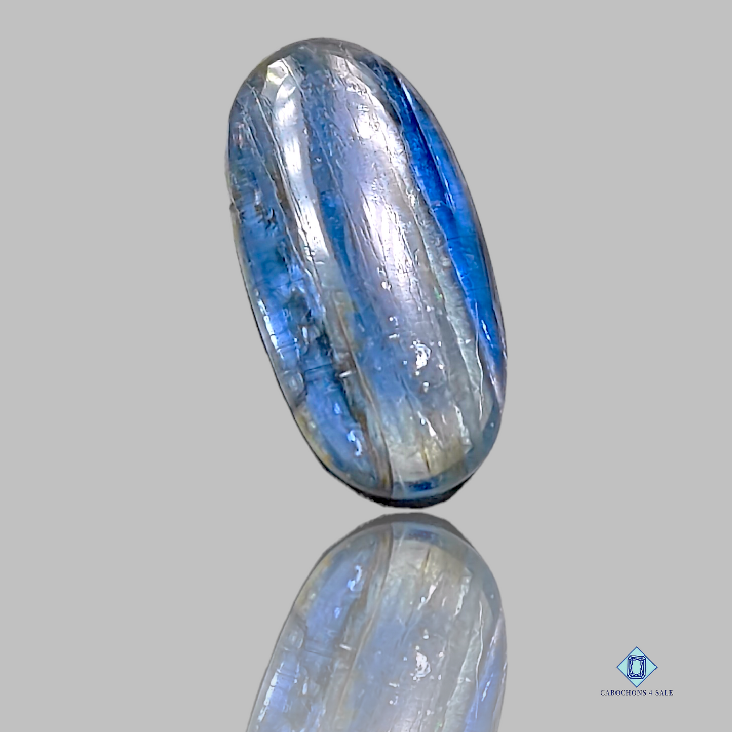 Blue kyanite