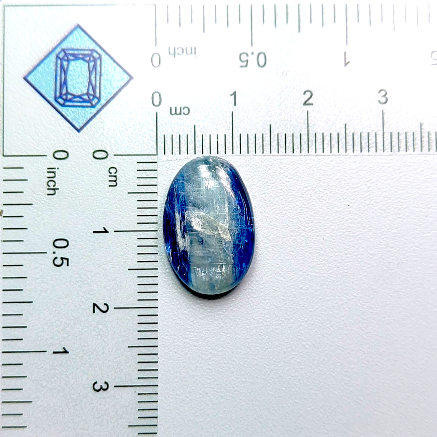 Blue kyanite