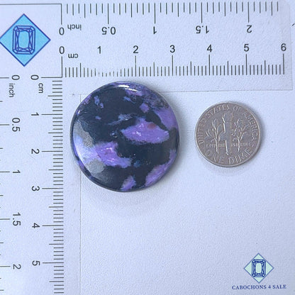 Cabujones redondos de piedra preciosa de charoita natural de 29 x 5 mm, procedentes de Rusia, disponibles para la venta.