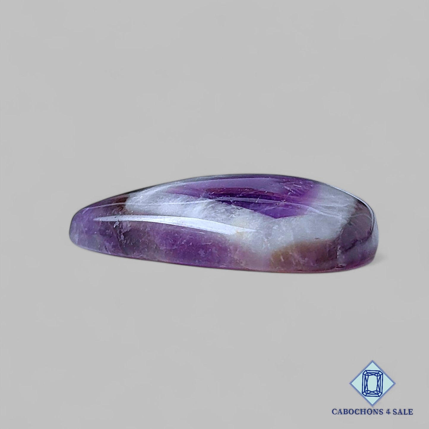 Cabujones de amatista chevron natural en forma de pera de 27 x 23 x 6 mm, de Brasil, disponibles para la venta.