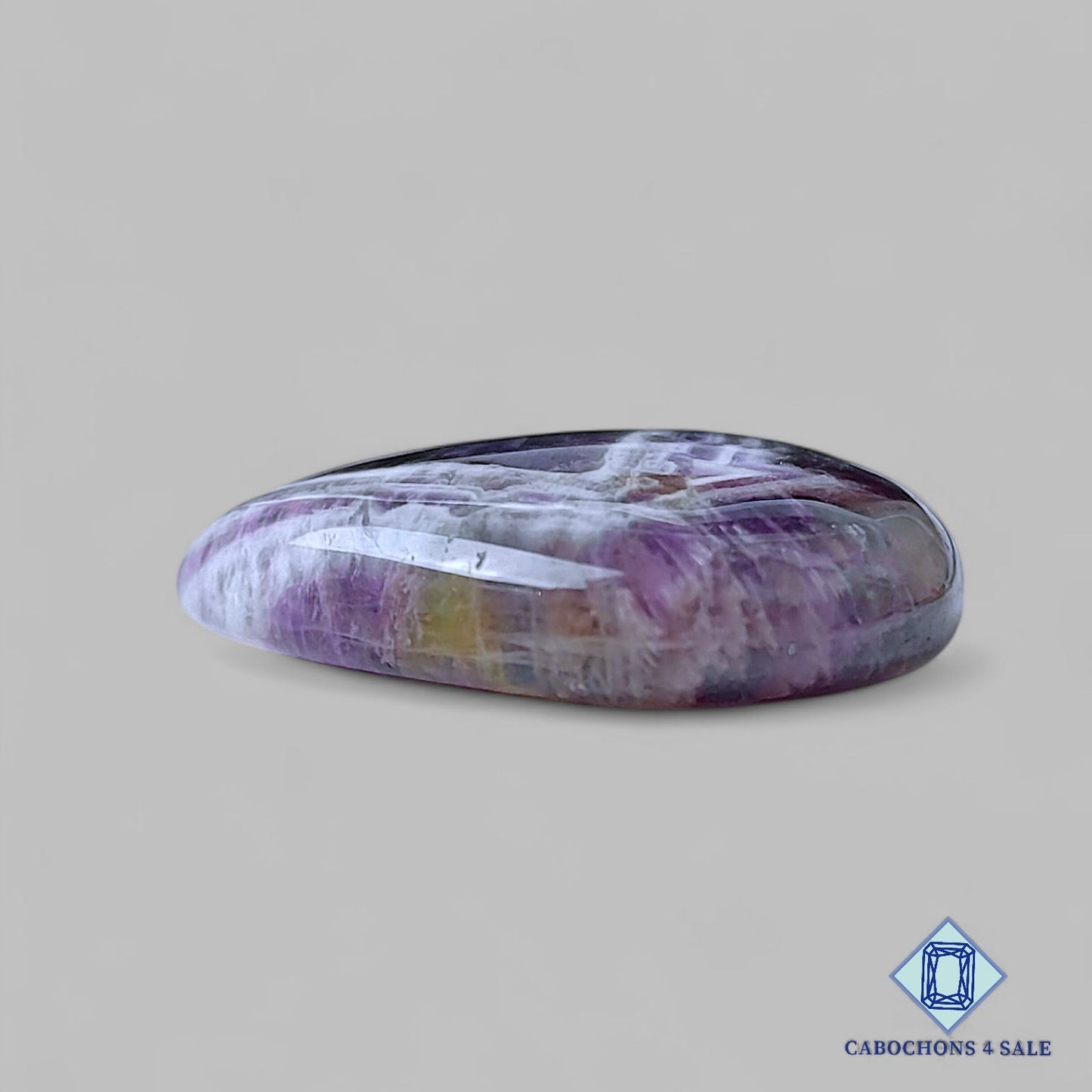 Cabujones de amatista chevron natural en forma de pera de 29 x 28 x 7 mm, de Brasil, disponibles para la venta.